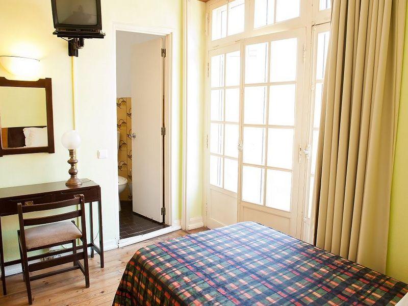 Hotel Leiria Classic Bilik gambar